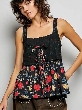POL Black Floral Lace-Trim Peplum Tank with Red & Yellow Blooms